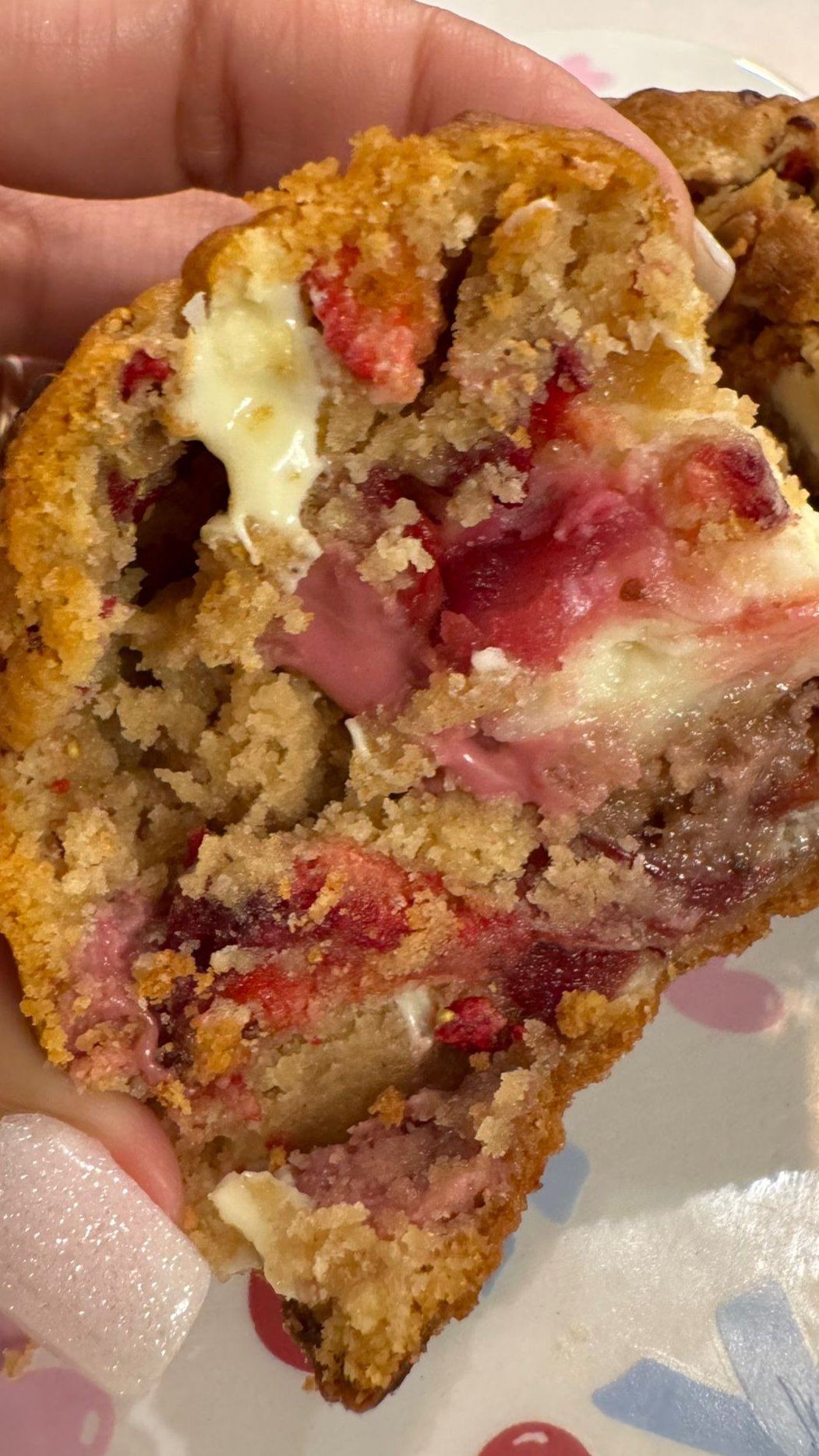 Strawberry Cheesecake Cookie